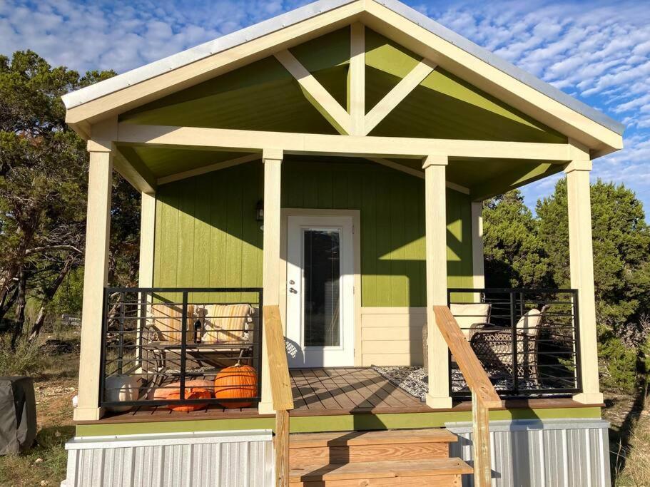 Cozy Tiny Home In The Hills Fischer Exterior foto